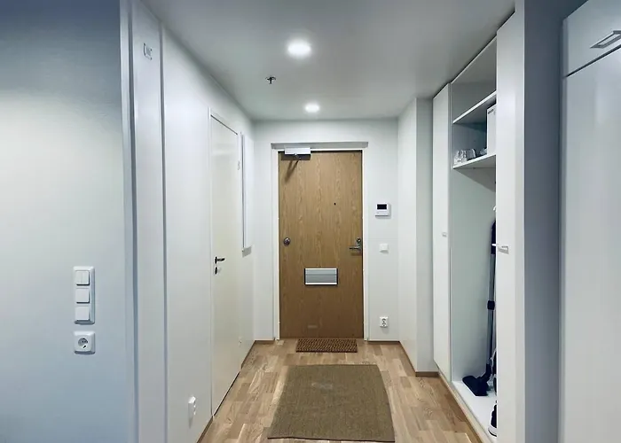 Seaview, 5 Min To Metro And Major Shopping Center *